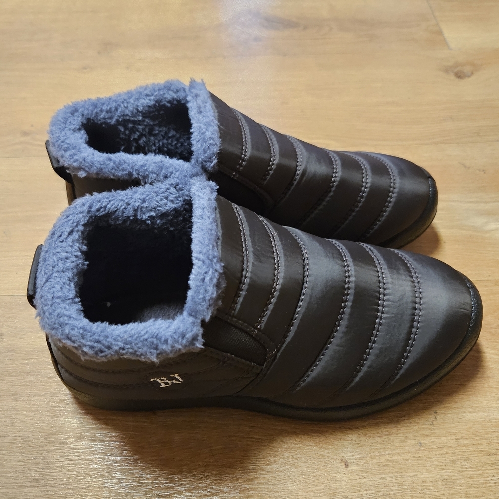 New waterproof ankle boots